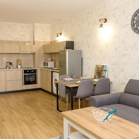 Bright 1-bedroom Flat With Balcony In Golden Sands By Flat Mаnager Варна